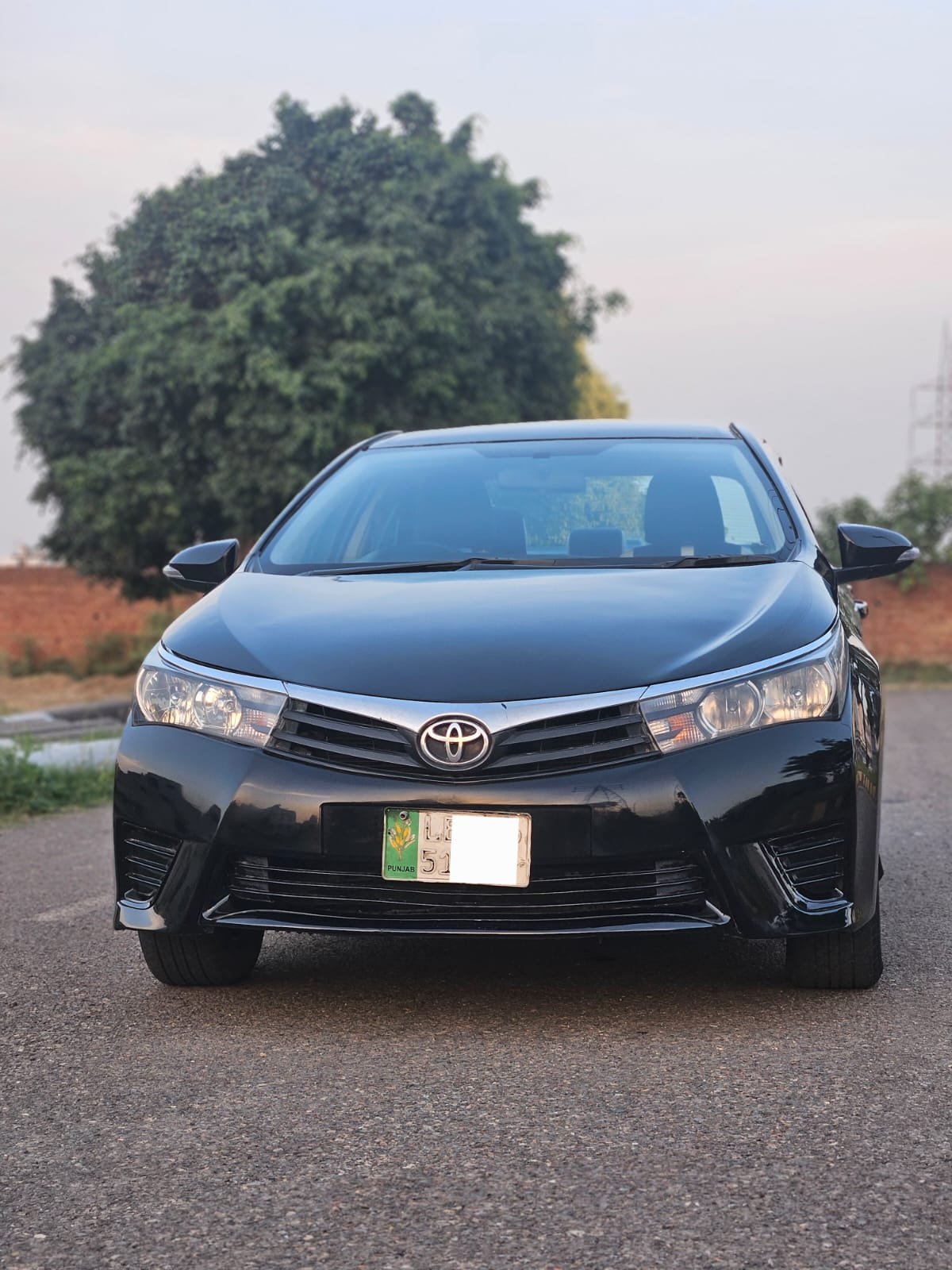 
								Toyota Corolla XLI full									