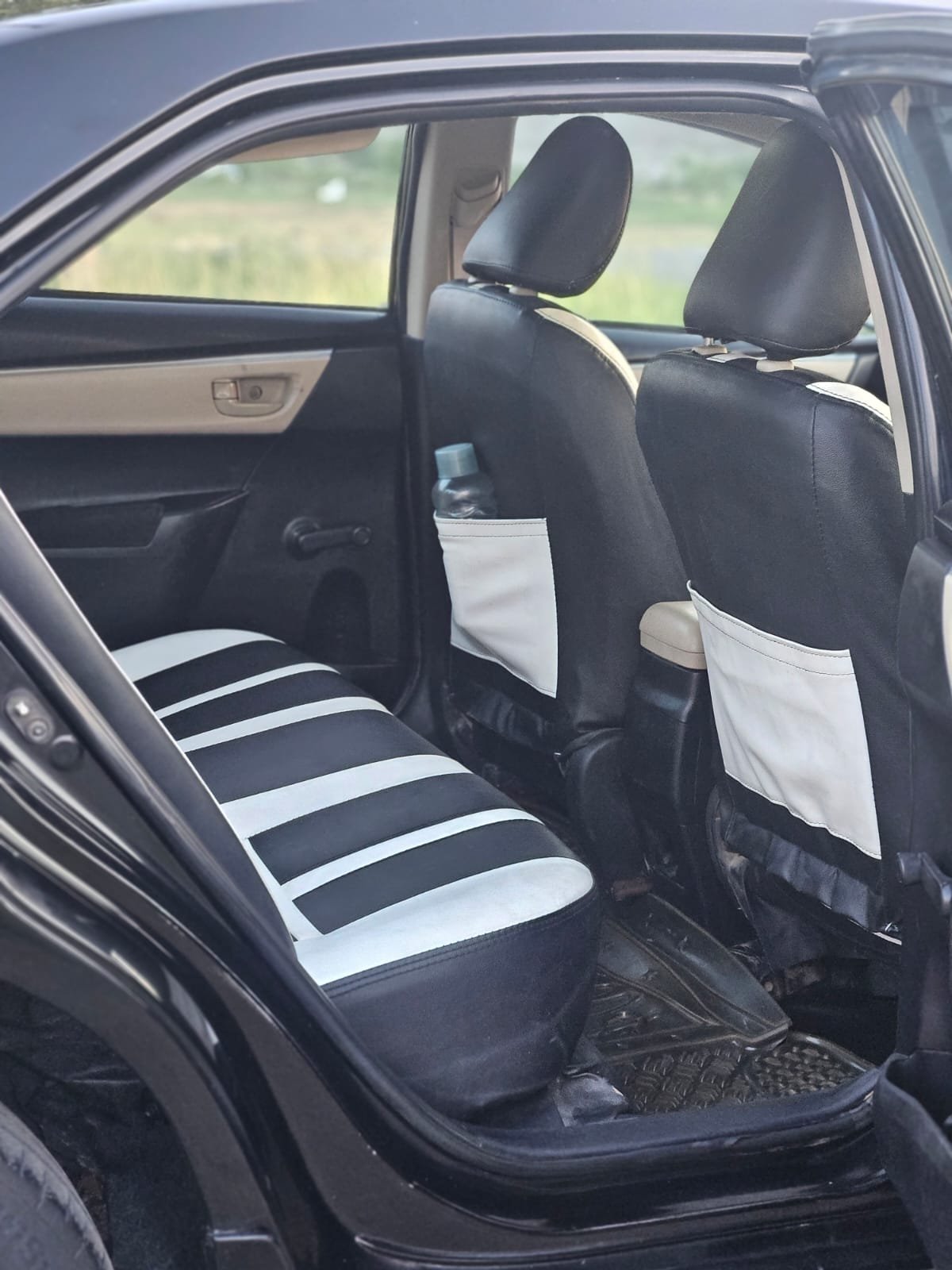 
								Toyota Corolla XLI full									