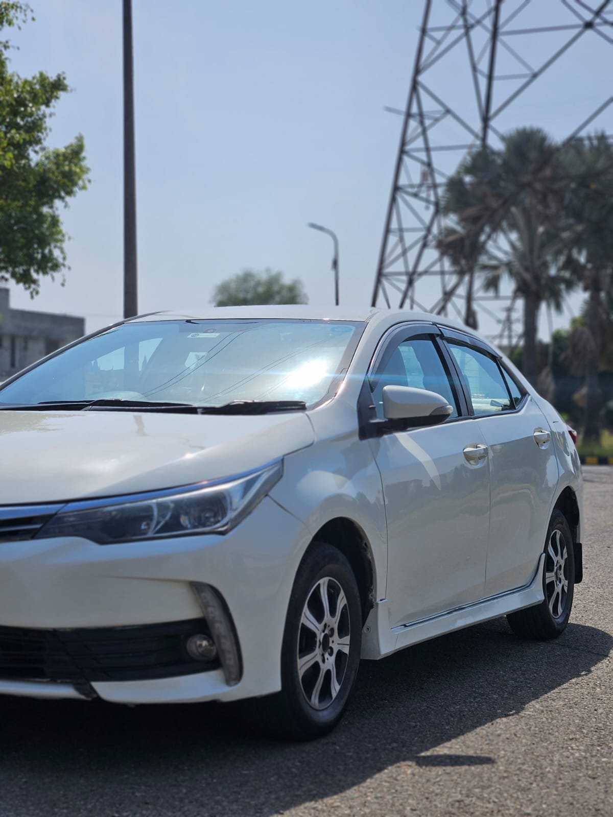 
								Toyota Corolla XLI full									
